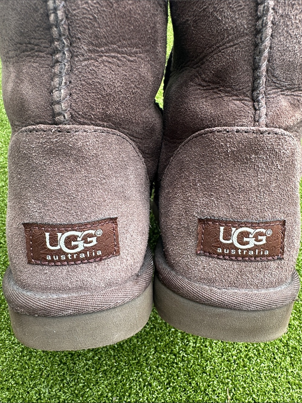 UGG Australia Classic Tall Boots – Women’s Size 9 (EU 40) – Chocolate 5815 - Picture 8 of 10